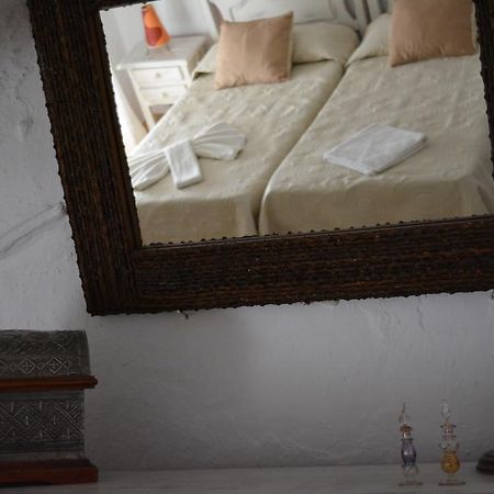 La Cueva Solea Guest House Algodonales Bagian luar foto